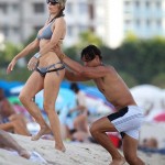 article-2387577-1B35E6AC000005DC-772_634x748