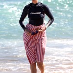 Anne-Hathaway-in-Bikini-5