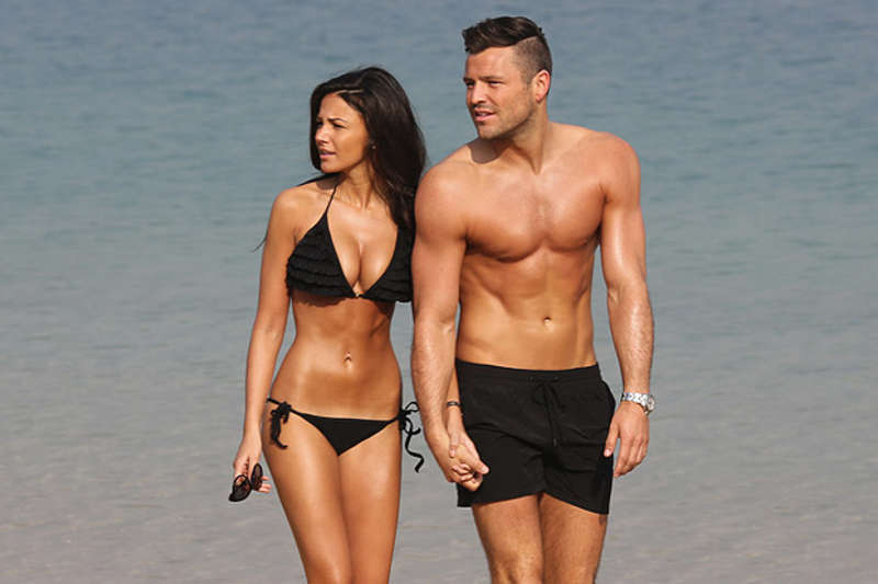 Michelle-Keegan-Bikini-Dubai-10