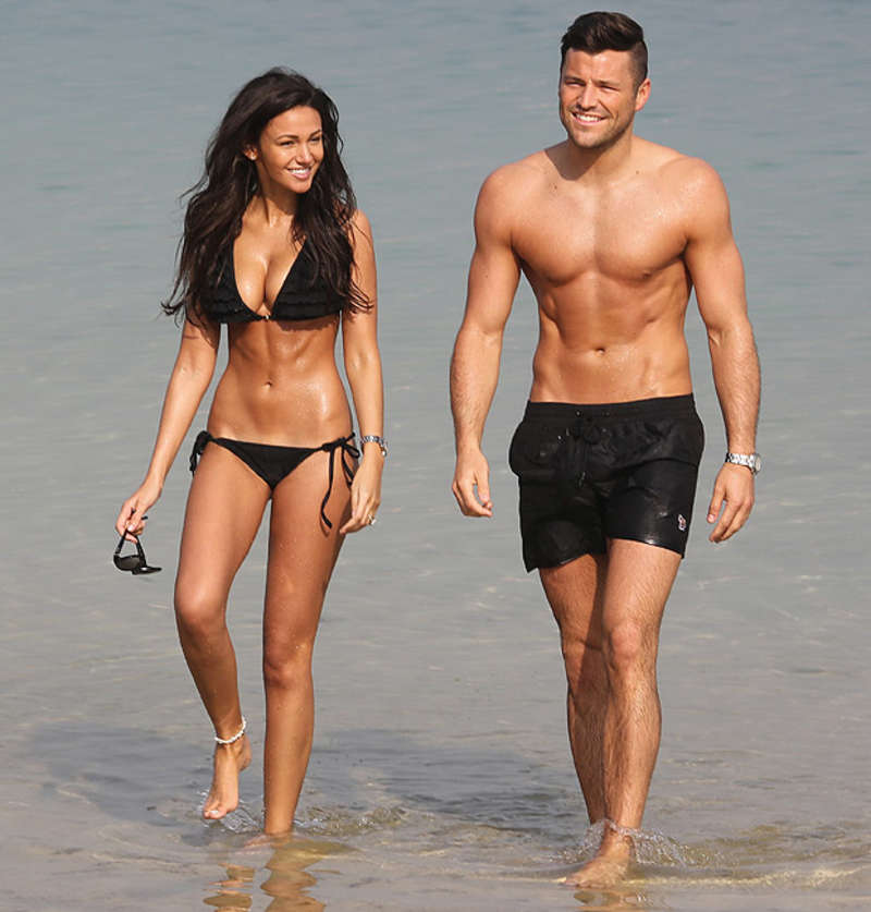 Michelle-Keegan-Bikini-Dubai-8