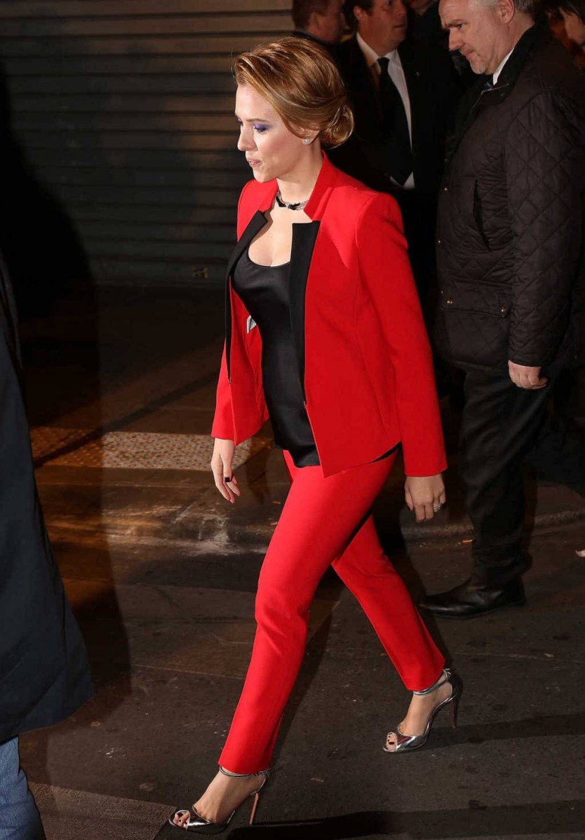 Scarlett-Johansson-141