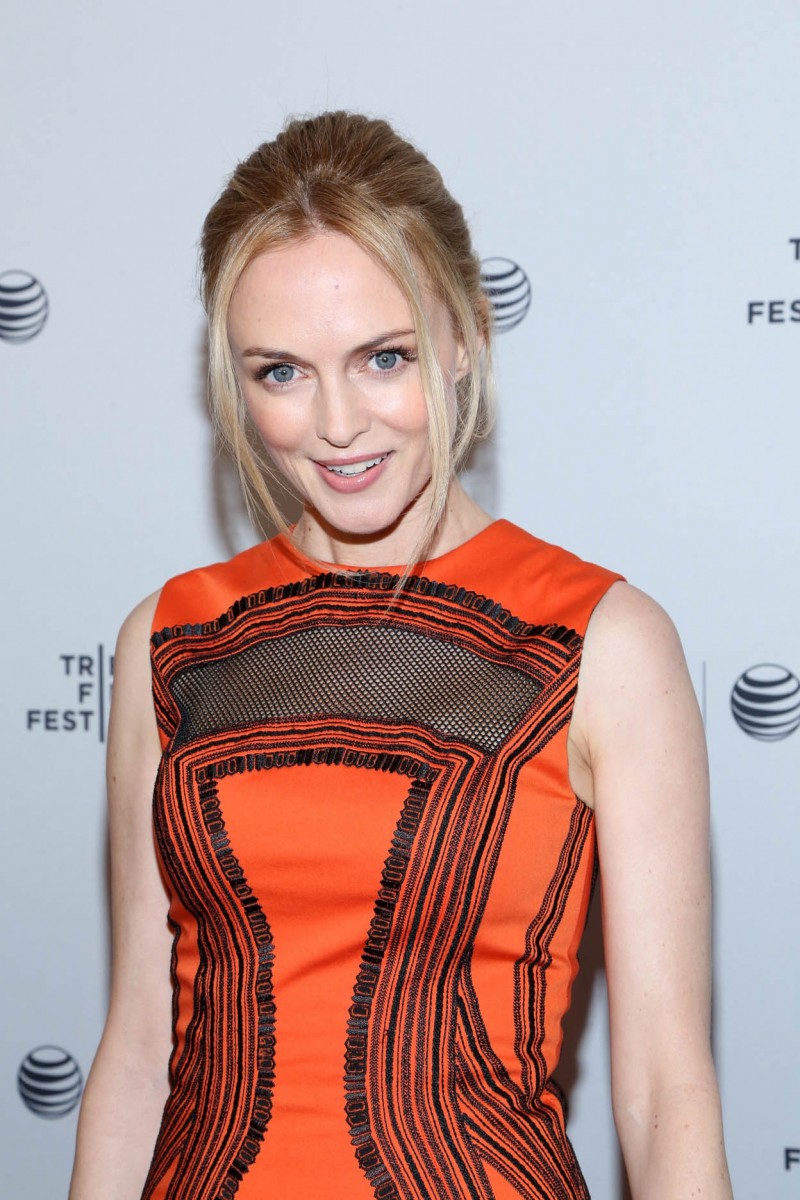 heather_graham_orange_you_weird_16