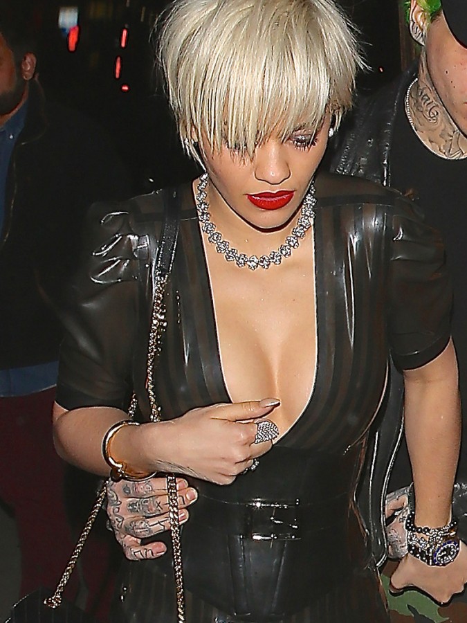 Rita-Ora-Looks-Chesty-In-Plunging-See-Through-Dress-09-675x900