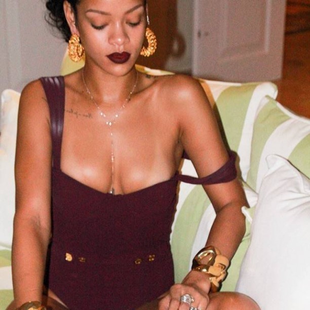 Rihanna-51