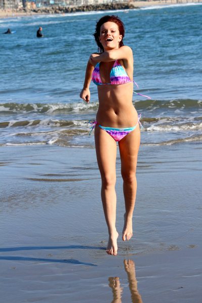 caitlin-oconnor-bikini-040314-22